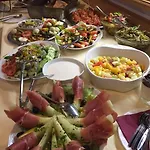 Und Restaurant Piccolo