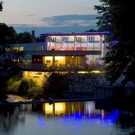 Und Restaurant Piccolo 3*