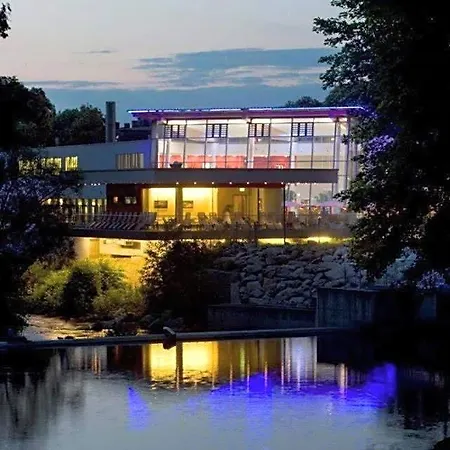 Und Restaurant Piccolo 3*