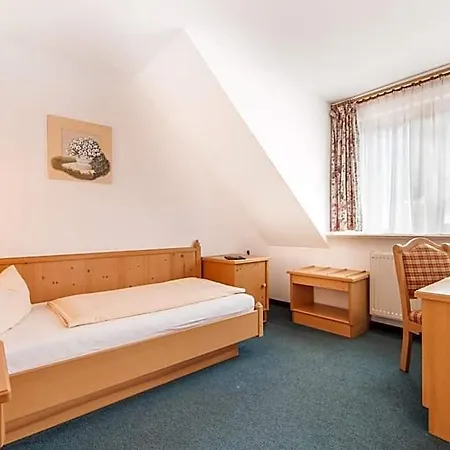 Hotel Und Restaurant Piccolo 3*