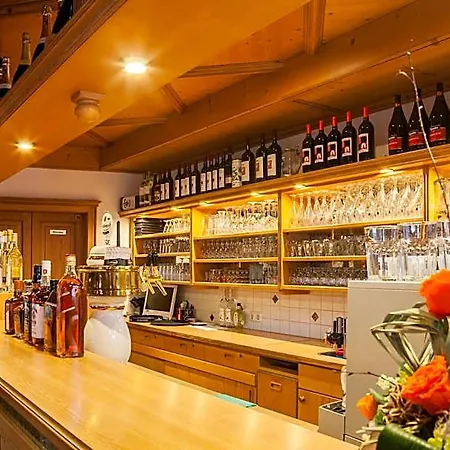 Und Restaurant Piccolo Hotel