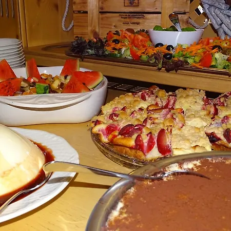 Und Restaurant Piccolo Hotel