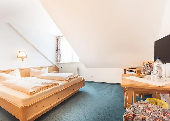 Und Restaurant Piccolo 3* Тале