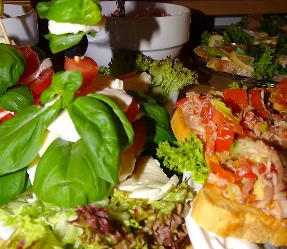 Und Restaurant Piccolo