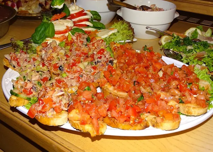 Und Restaurant Piccolo 3* Тале